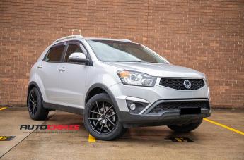 SSANGYONG KORANDO MILAN BLACK   MACHINED WITH DOUBLE DARK TINT 